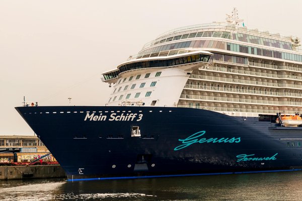 Explore affordable historical adventures through durham"s captivating medieval heritage!